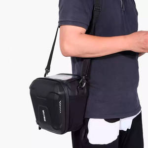 WILDMAN Kormányra rögzíthető táska rollerre/kerékpárra (3l, vízálló, telefontartós)  3