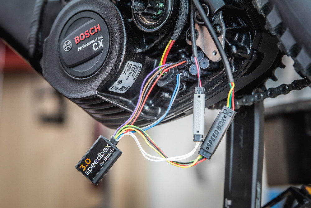 Bosch  Speedbox 3.0 tuning modul  3
